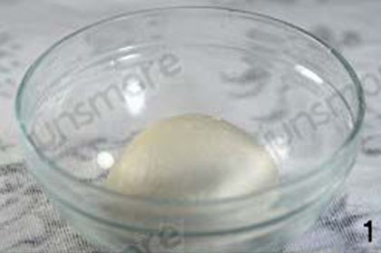 怎样在家中自制美味的金枪鱼火腿pizza