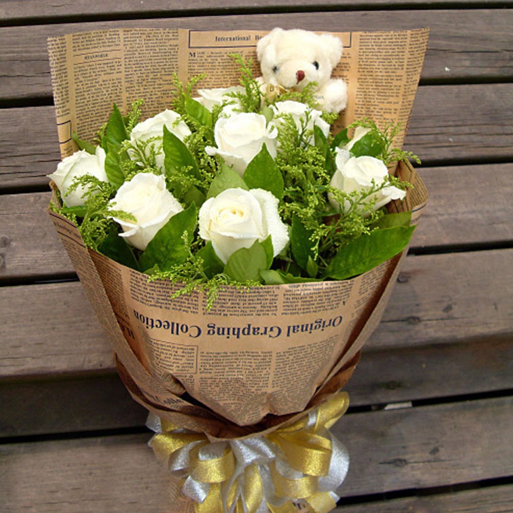 白玫瑰花语：9朵白玫瑰代表什么意思