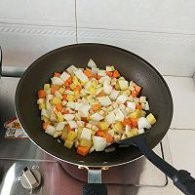 制作简单咖喱鸡肉饭