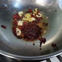 怎么自制麻辣肥肠