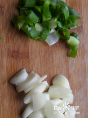 凉拌酸辣土豆片怎么做？