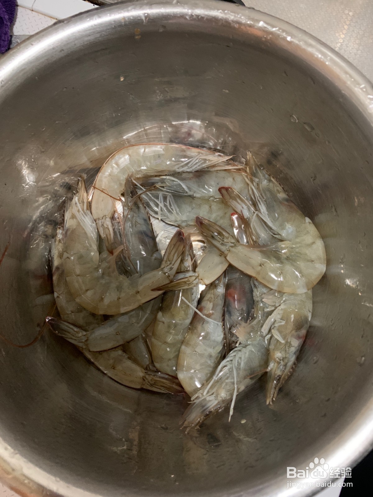 糖醋虾球的做法