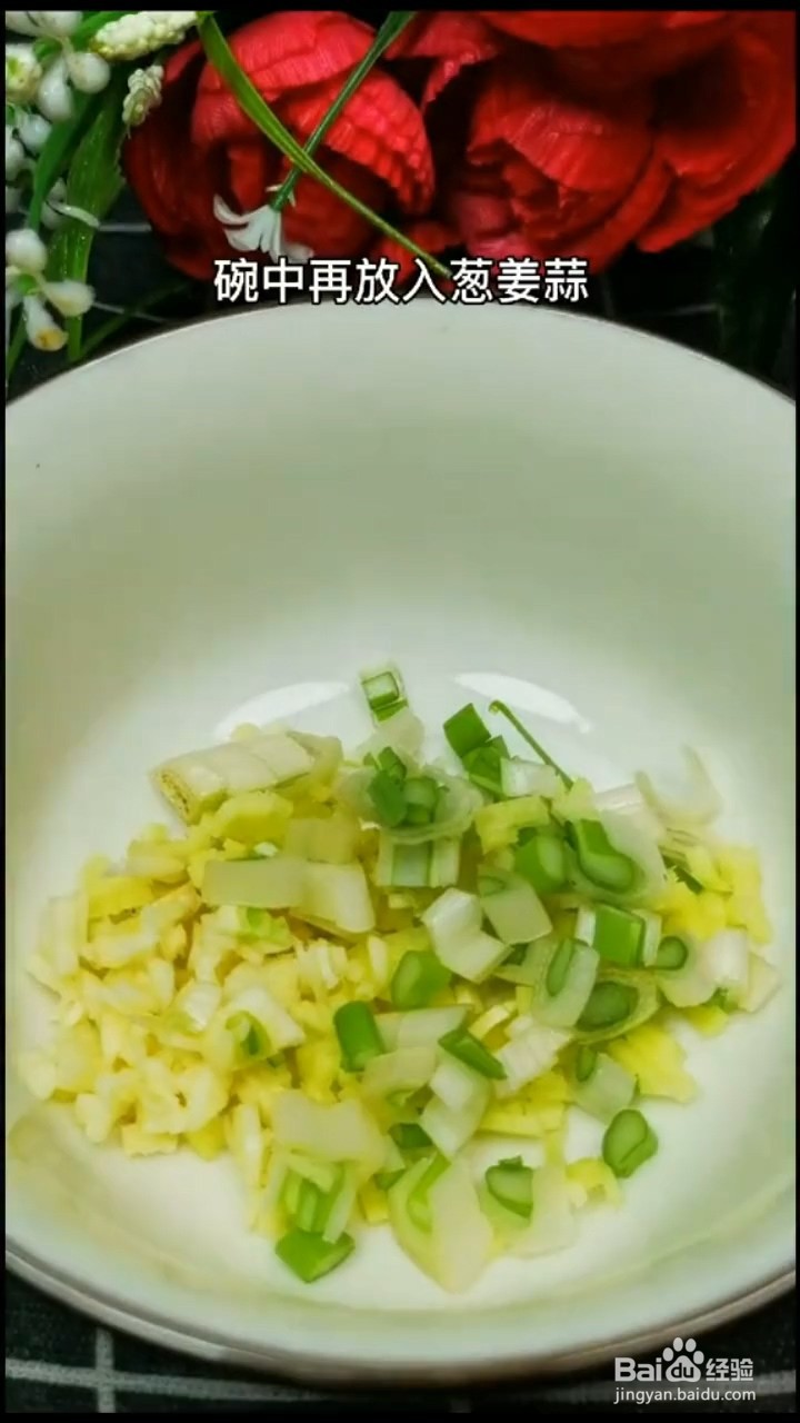 怎么在家自制美味的排骨烩酸菜