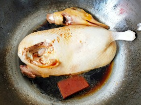 简单易做又好吃的豉油鸭