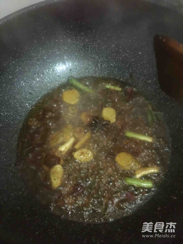 青椒土豆排骨
