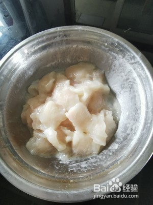 酸菜龙利鱼怎么做