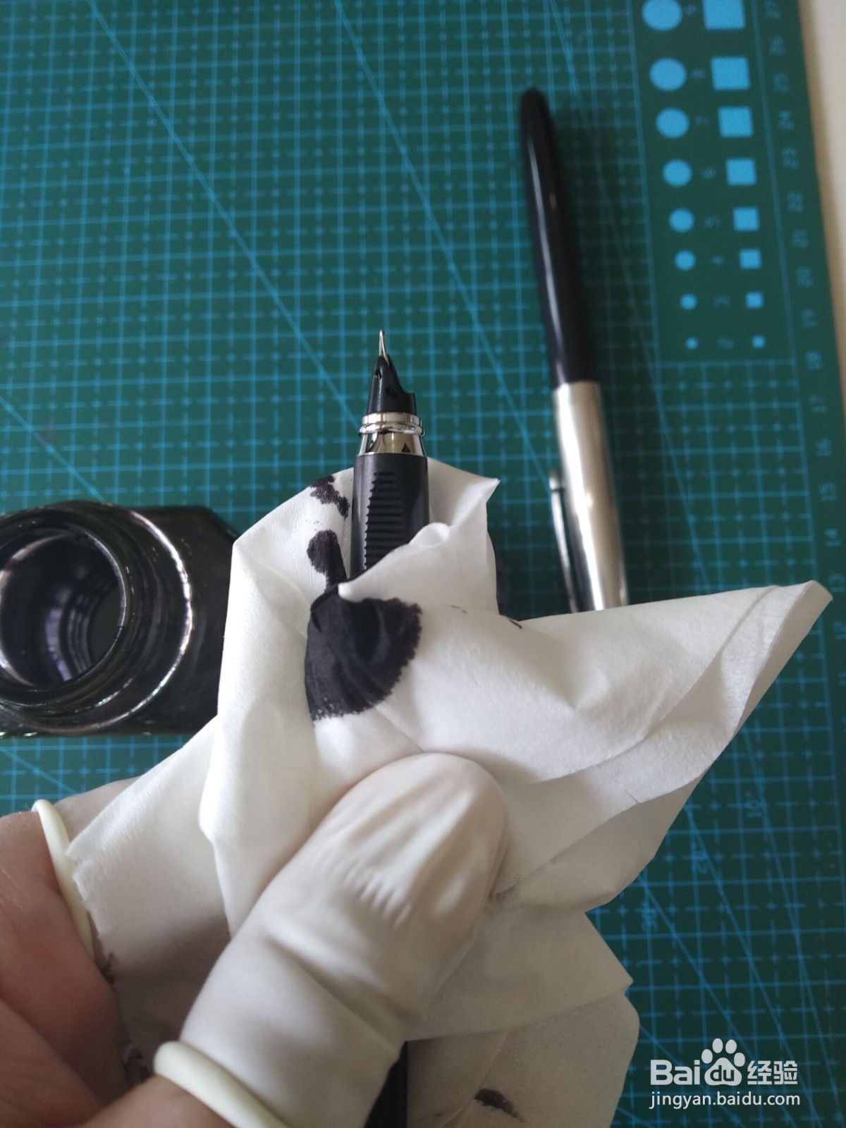 如何给吸墨钢笔完美的吸墨?