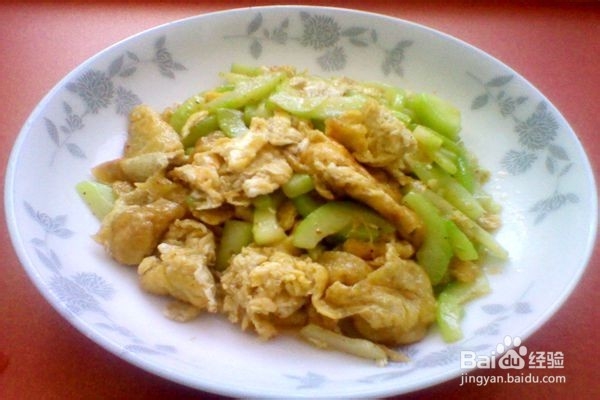 鸡蛋炒西葫芦------怎样做美食