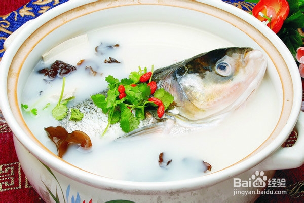 春季滋补 鱼头豆腐汤