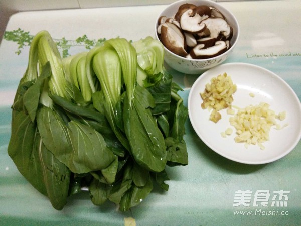 小油菜烩香菇