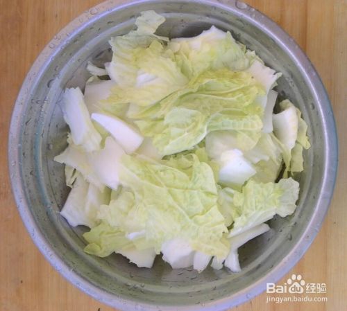 白菜炖鸡块的做法