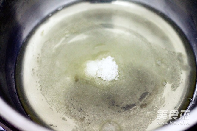 戚风奶油卷的做法