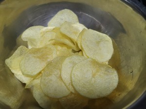 土豆生芽应该怎么处理还能吃