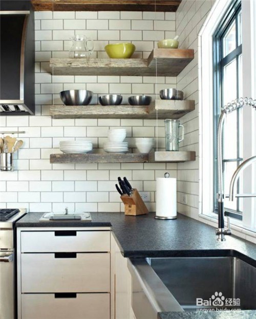 她把房屋里的死角全利用上，竟然多出了一间房！