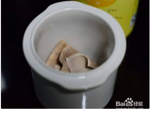 白胡椒猪肚鸡蛋煲