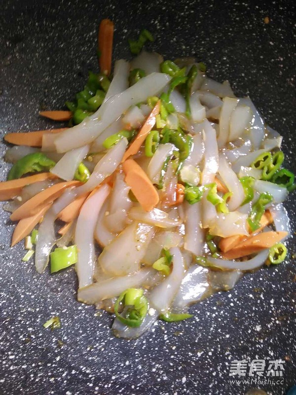 青椒火腿炒凉粉