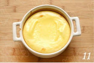 焦糖黄桃烤布蕾