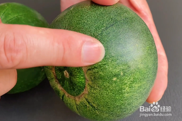 怎么挑选甜瓜又甜又好吃