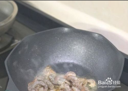 好吃的西兰花虾仁炒饭