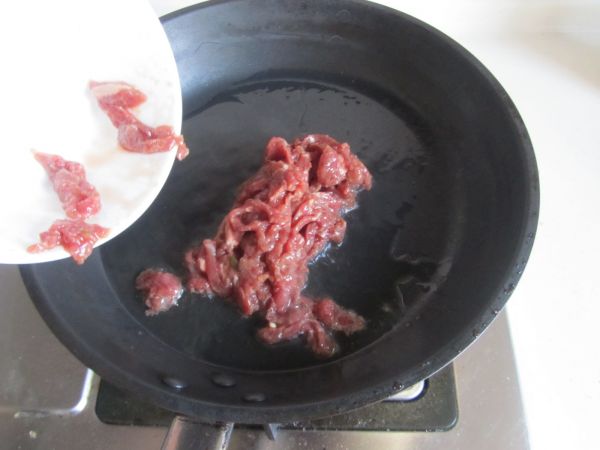 牛肉青椒萝卜丝