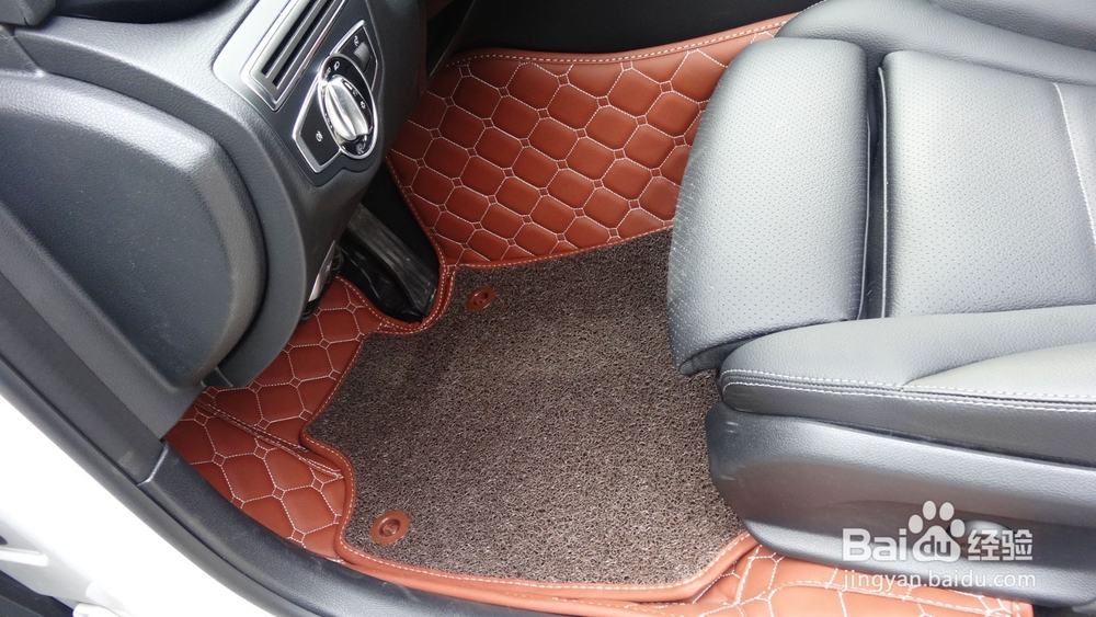 福特锐界脚垫不同材质如何清洗