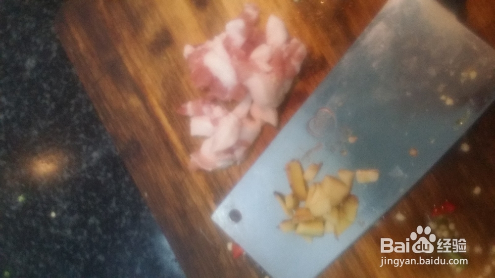 辣椒炒五花肉