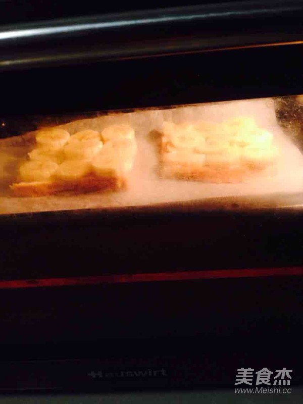 食用油烤香蕉吐司片
