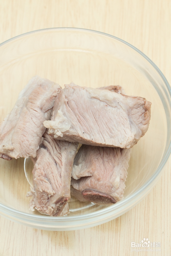 美味营养的【萝卜排骨汤】