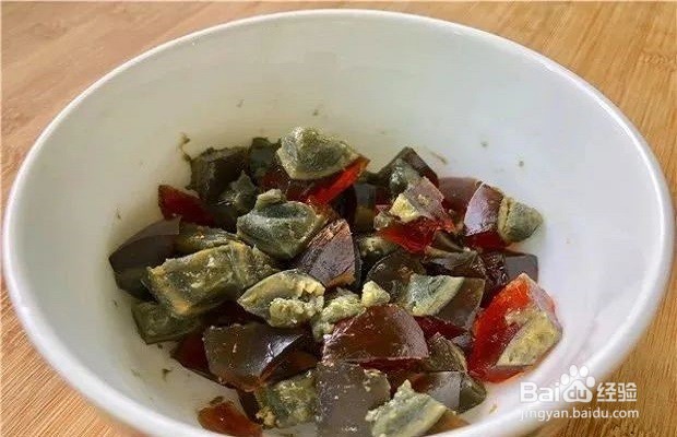 皮蛋瘦肉粥怎么做？