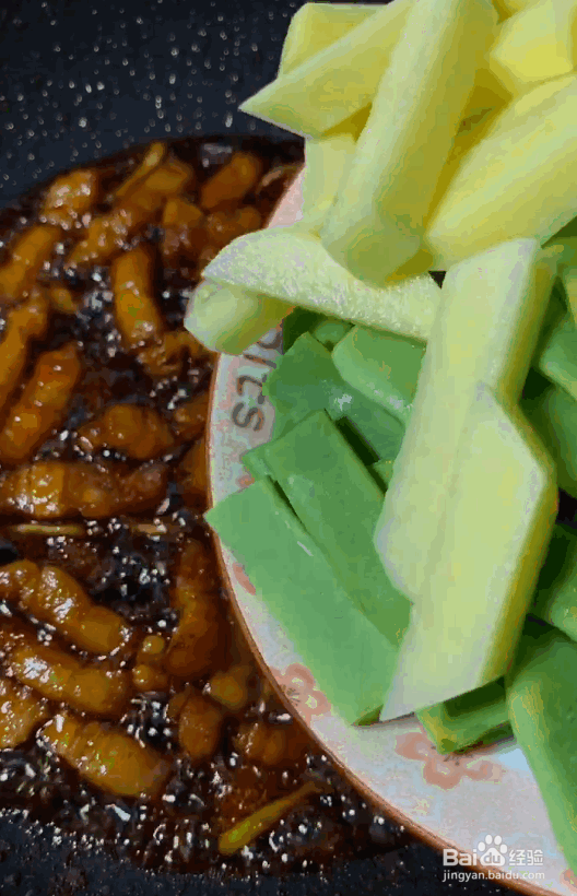 美味可口的焖面