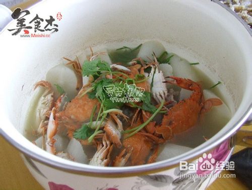 海蟹萝卜汤的做法