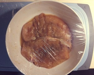 香煎鸡胸肉-健身减肥食谱