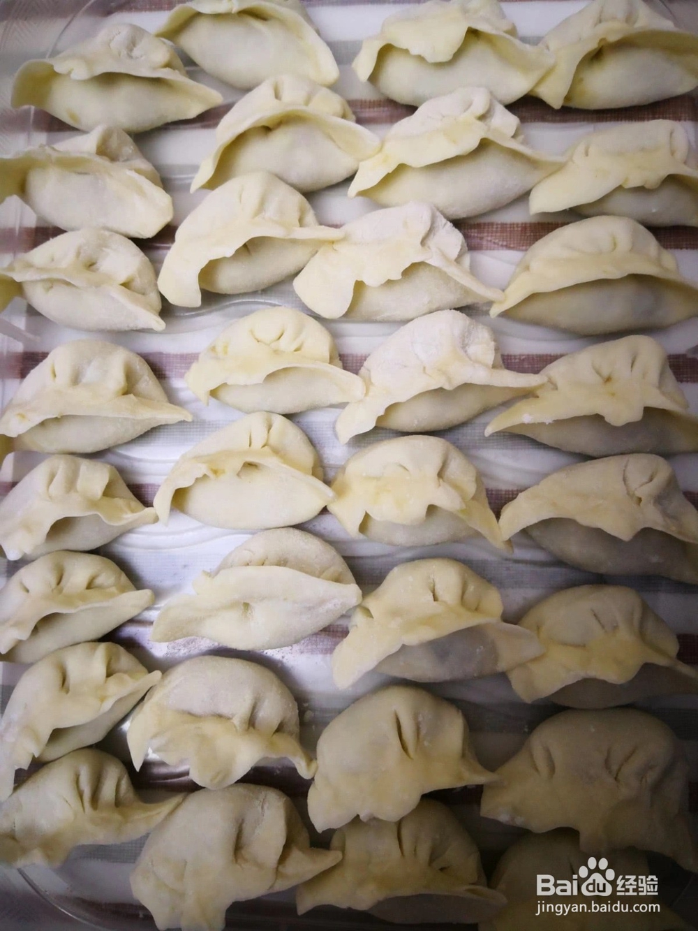 如何在家里做好吃的韭黄香菇饺子