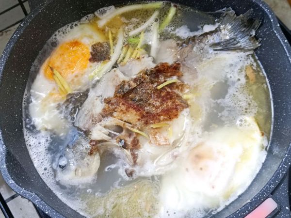 番茄山药鲫鱼汤