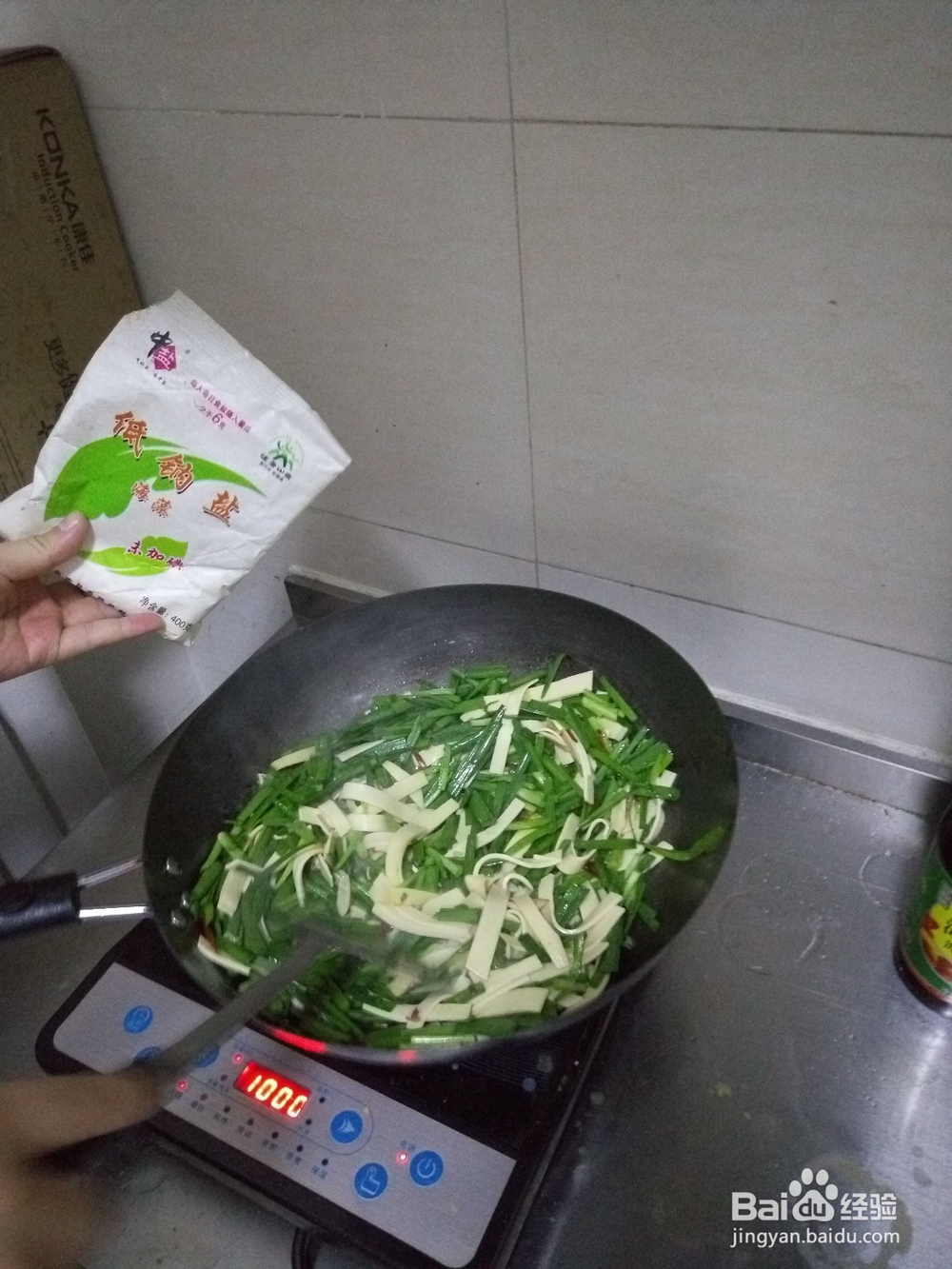 韭菜炒豆腐皮怎么做——韭菜炒豆腐皮