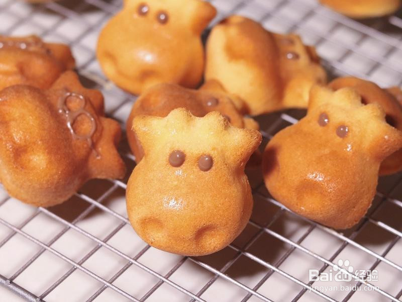 牛牛海绵蛋糕的做法