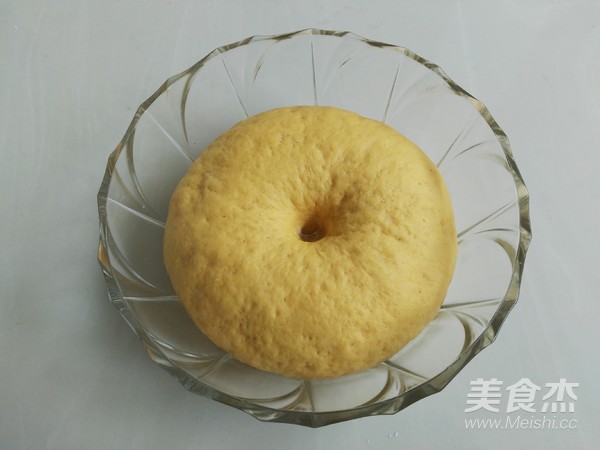 面食也可以如此华丽--玫瑰花馒头