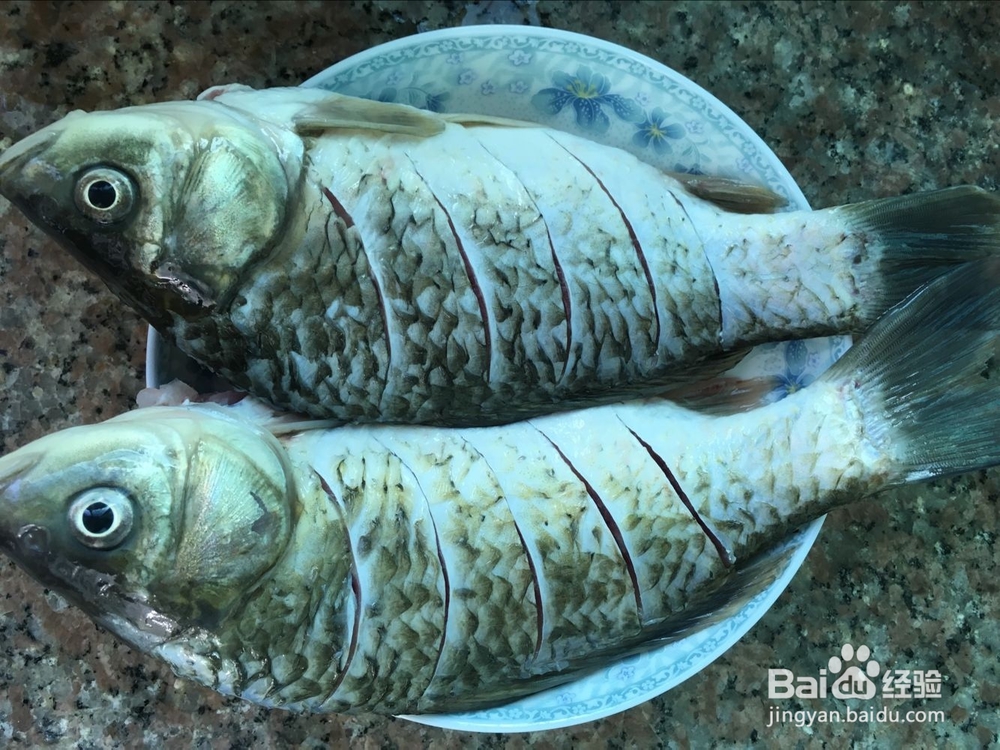 红烧鲫鱼的做法