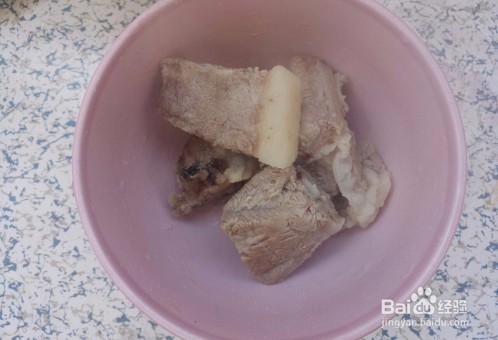 排骨焖饭怎么做入味？怎么做更好吃？