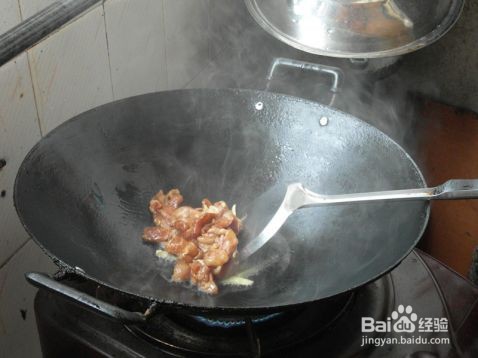 青椒炒鸡肉的做法