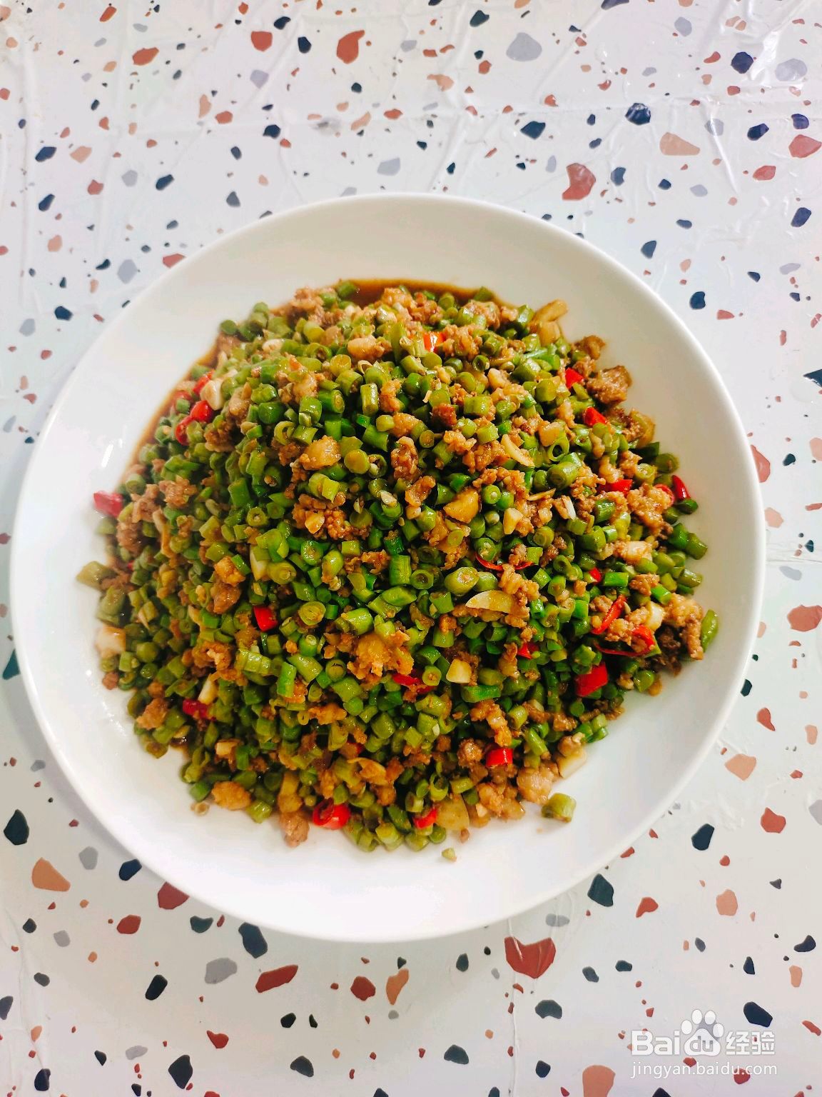 豇豆炒肉沫的做法