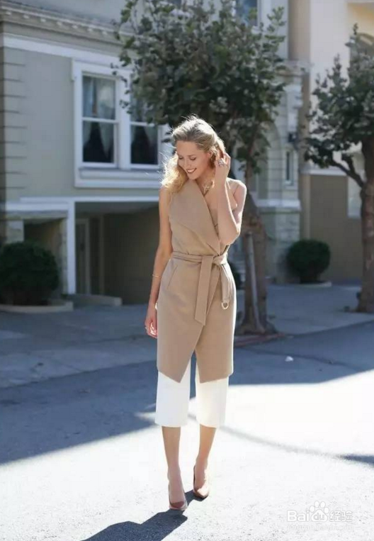 如何搭配衣服才能显得又高又瘦