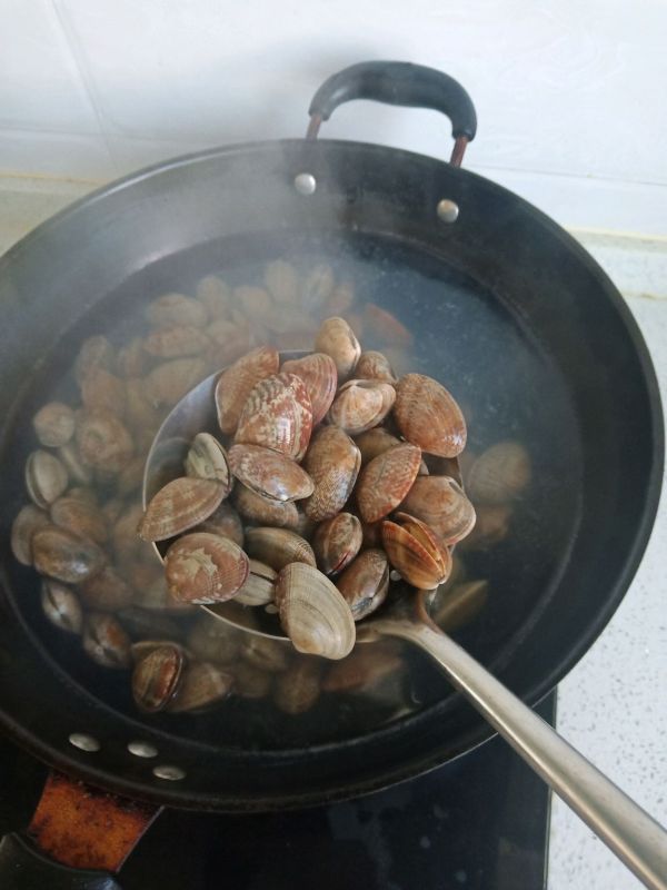 好学好吃的辣炒花蛤