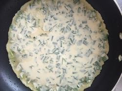 家庭韭菜薄饼