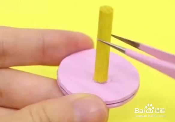 如何给芭比娃娃制作首饰