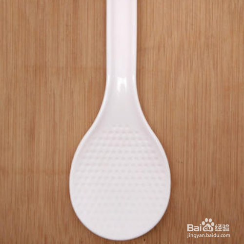 饭铲上的颗粒是干什么用的