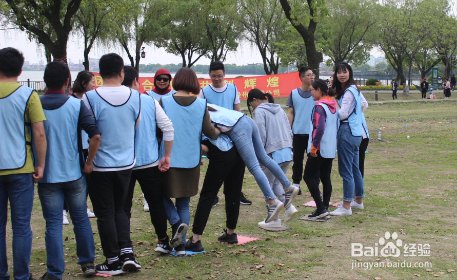 团建活动抢滩登陆游戏攻略