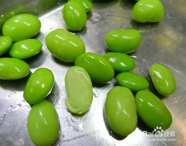 夏季吃毛豆清热解乏 尿酸高、尿毒症者应忌用