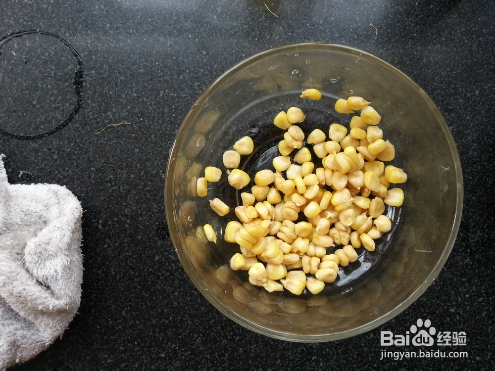 百合糯玉米小炒