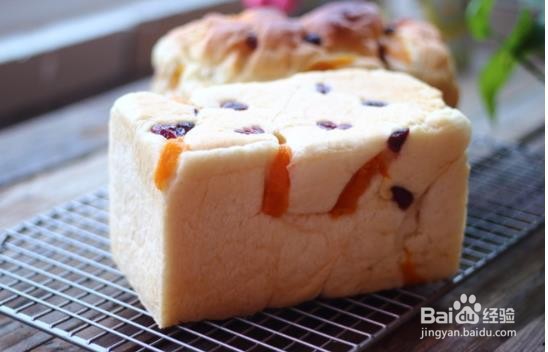 黄桃吐司的做法